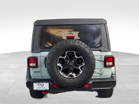 Used 2023 Jeep Wrangler Unlimited Rubicon w/ Cold Weather Group AWD/4WD image 7