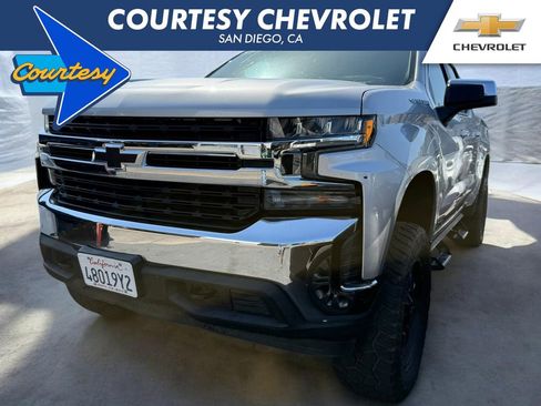 Used 2019 Chevrolet Silverado 1500 LT w/ All-Star Edition AWD/4WD image 1
