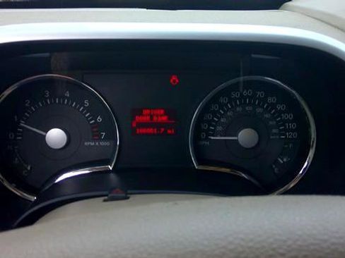 Used 2009 Mercury Mountaineer Premier image 6