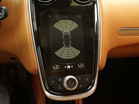 Used 2021 McLaren GT image 11