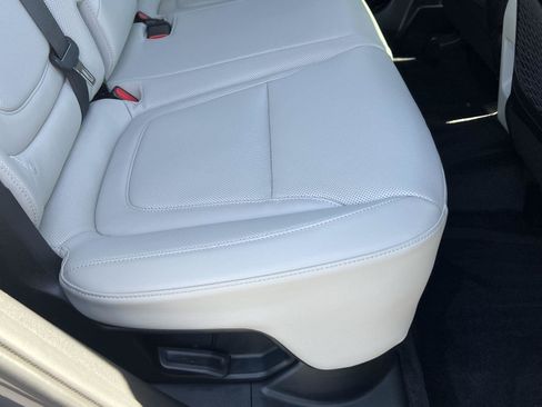 Certified 2025 Hyundai Tucson Limited AWD/4WD image 22