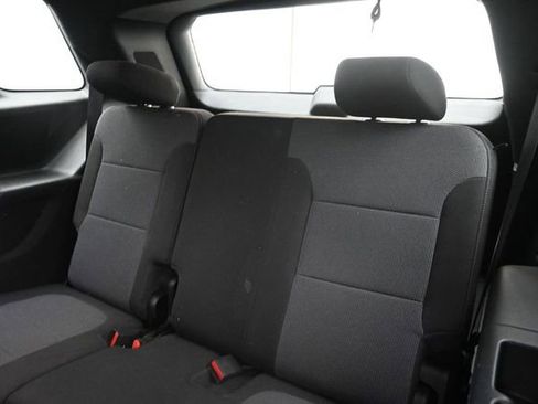 Used 2022 Chevrolet Traverse LT AWD/4WD image 19