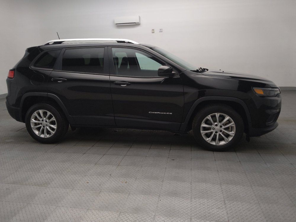 Used 2021 Jeep Cherokee Latitude FWD image 11