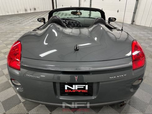 Used 2008 Pontiac Solstice Convertible w/ Premium Package RWD image 16