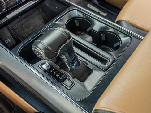 Used 2022 Ford F150 Lariat image 30