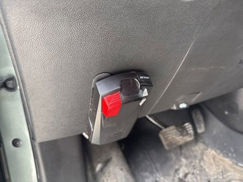 Used 2023 Chevrolet Tahoe RST image 13