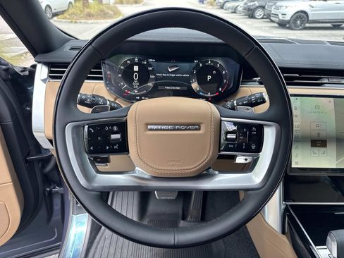 New 2026 Land Rover Range Rover Long Wheelbase SE AWD/4WD image 29