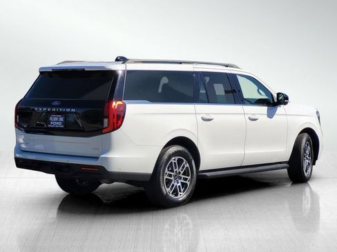 Certified 2025 Ford Expedition Max Active RWD image 4