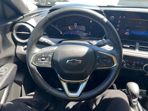 Certified 2024 Chevrolet Trax ACTIV FWD image 16