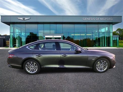 Used 2025 Genesis G80 2.5T image 4