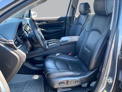 Used 2020 Buick Enclave Avenir w/ Avenir Technology Package FWD image 7