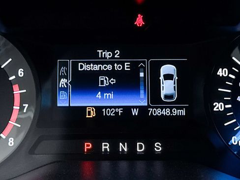 Used 2018 Ford Edge SEL AWD/4WD image 28
