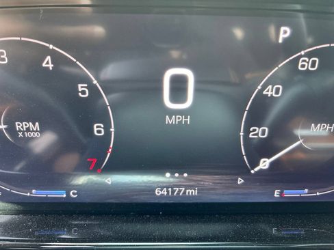 Used 2022 Jeep Grand Wagoneer Series III AWD/4WD image 15