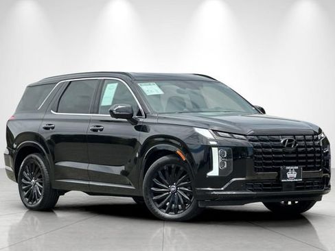 Used 2024 Hyundai Palisade Calligraphy AWD/4WD image 2