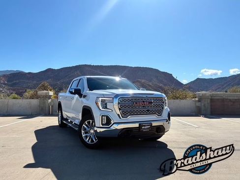 Used 2021 GMC Sierra 1500 SLT w/ SLT Premium Package AWD/4WD image 2