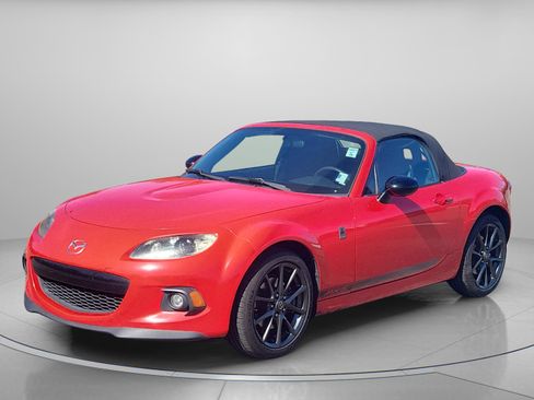 Used 2014 MAZDA MX-5 Miata Club image 2