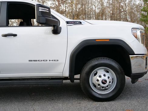 Used 2021 GMC Sierra 3500 2WD Crew Cab w/ Convenience Package image 41
