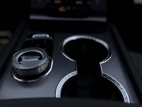 New 2026 Cadillac Vistiq Sport image 24