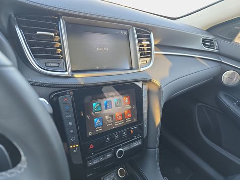 Used 2025 INFINITI QX50 Luxe image 21