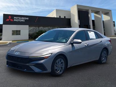 Used 2024 Hyundai Elantra SEL