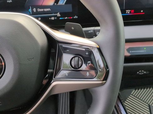 Used 2025 BMW X3 xDrive30i w/ Convenience Package image 20