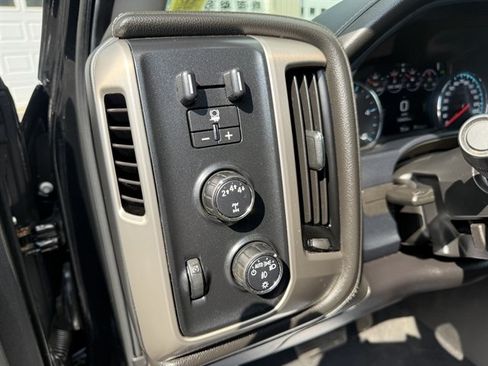 Used 2019 GMC Sierra 3500 Denali w/ Duramax Plus Package AWD/4WD image 15