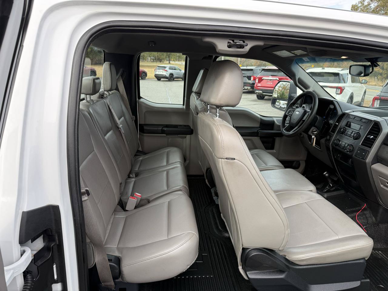 Used 2017 Ford F250 XL w/ Power Equipment Group AWD/4WD image 15