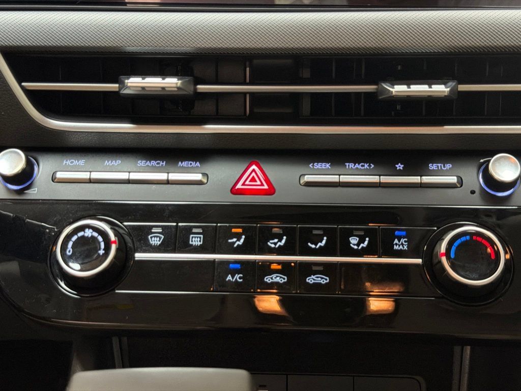 Certified 2025 Hyundai Sonata SE FWD image 15