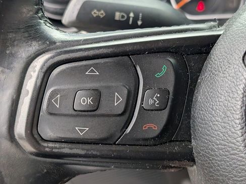 Certified 2018 Jeep Wrangler Unlimited Sport S image 27