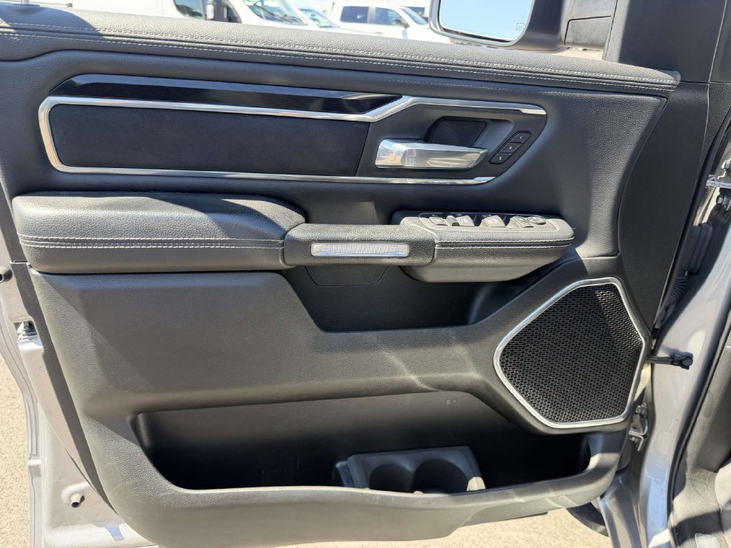 Used 2022 RAM 1500 Laramie w/ Sport Appearance Package AWD/4WD image 24
