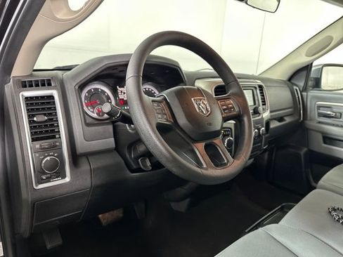 Used 2017 RAM 1500 Classic SLT image 13