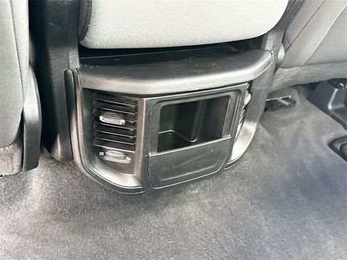 Used 2019 RAM 1500 Big Horn image 27