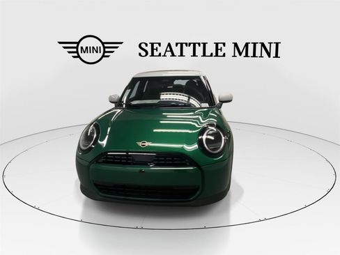 New 2026 MINI Cooper 4-Door Hardtop image 4
