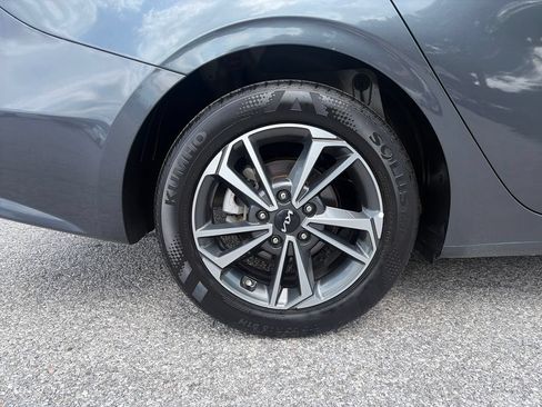 Used 2024 Kia Forte LXS FWD image 29