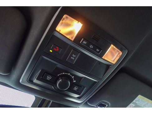 Certified 2023 Toyota Tacoma TRD Off-Road w/ Advanced Technology Package AWD/4WD image 28