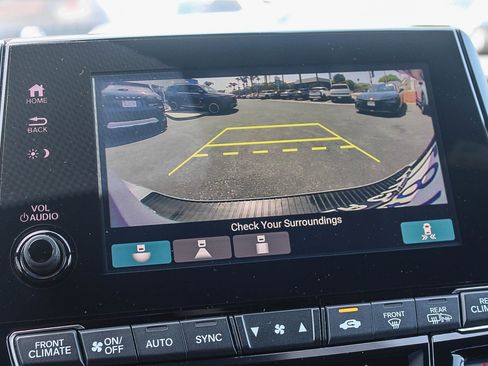 Used 2023 Honda Odyssey Sport image 25