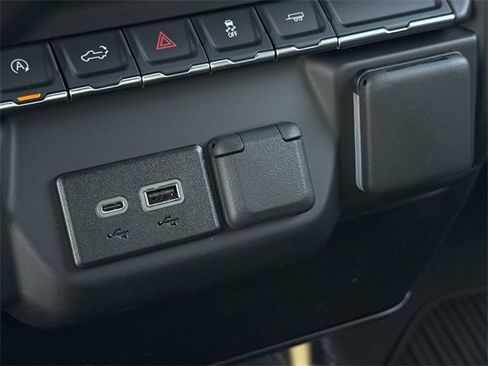 New 2026 Chevrolet Silverado 1500 Custom image 18