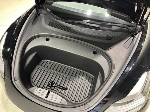 Used 2022 Tesla Model 3 Performance AWD/4WD image 4