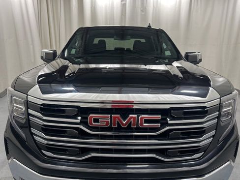Used 2022 GMC Sierra 1500 SLT image 8