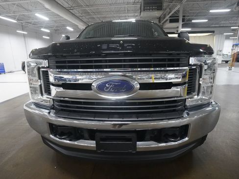 Used 2018 Ford F250 XLT w/ Snow Plow Prep Package AWD/4WD image 21