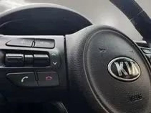 Used 2016 Kia Sorento SX FWD image 19