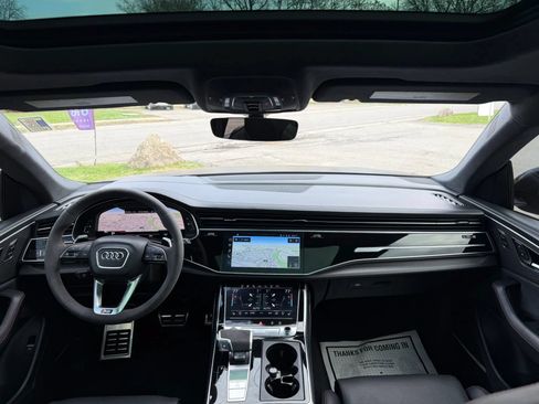 Used 2024 Audi RS Q8 w/ Black Optic Package AWD/4WD image 2