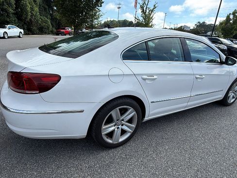 Used 2013 Volkswagen CC Sport FWD image 8