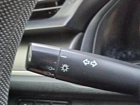 Used 2019 Honda Civic LX image 22