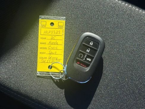 Used 2025 Honda Civic Sport image 25