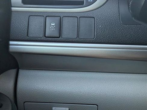Used 2014 Toyota Camry LE FWD image 15