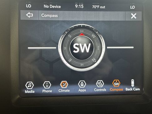 Used 2020 Jeep Cherokee Trailhawk w/ Cold Weather Group AWD/4WD image 22
