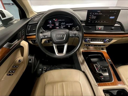 Certified 2023 Audi Q5 2.0T Premium Plus w/ Premium Plus Package AWD/4WD image 7