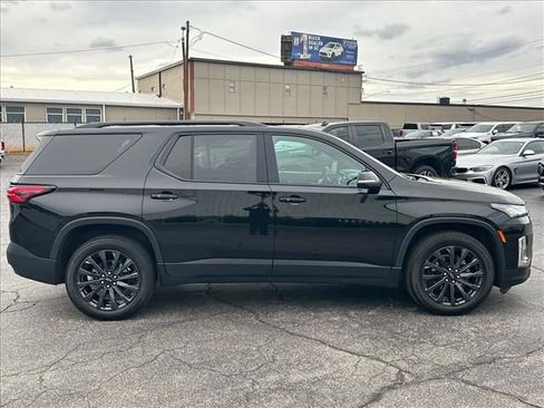 Certified 2023 Chevrolet Traverse RS w/ LPO, Floor Liner Package AWD/4WD image 12