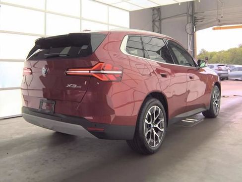 Certified 2025 BMW X3 xDrive30i w/ Premium Package AWD/4WD image 4